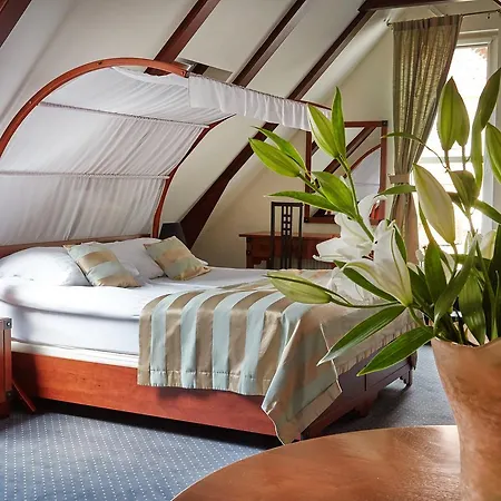 Rezydencja Solei Old Town Апартаменты Познань