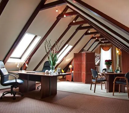 Rezydencja Solei Old Town Apartment *